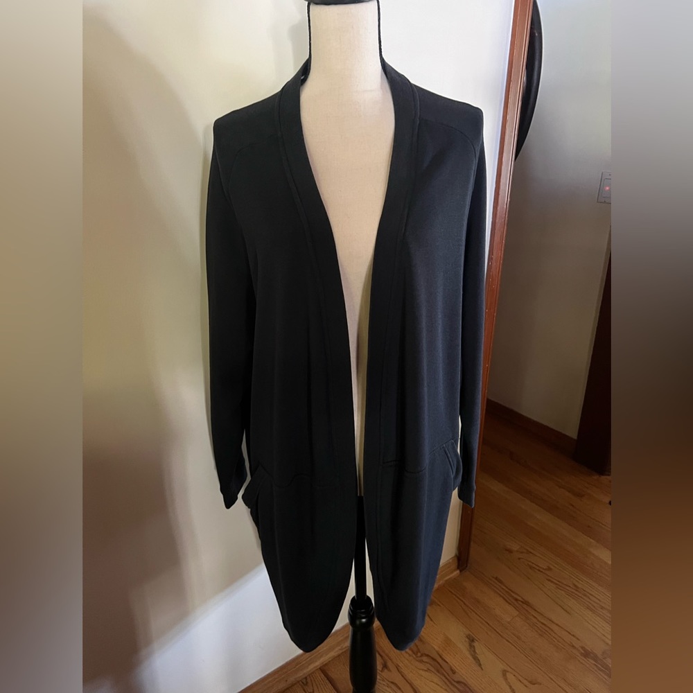 Nike cardigan with pockets